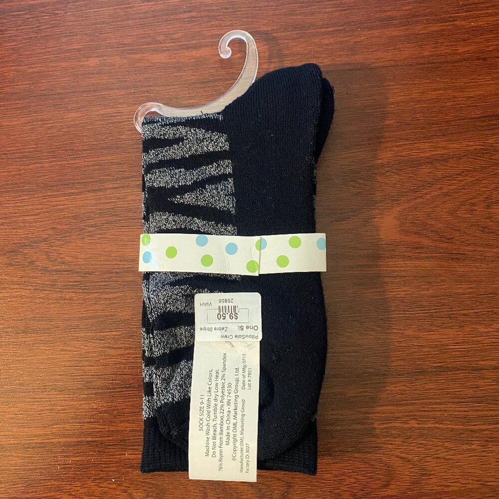 Crew-Length Socks Single Pair "Zebra" - Picture 2 of 2